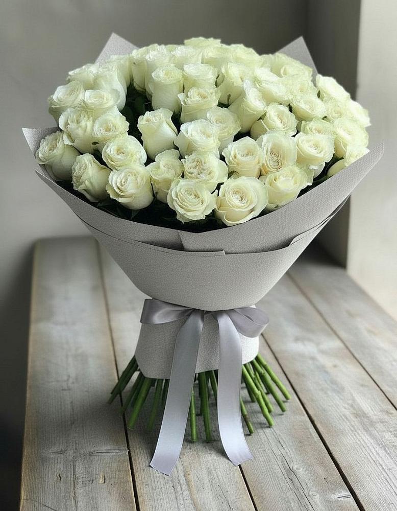 Букет 35 Белых роз в Варна