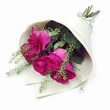 Букет цветов из:  Розы в Варна