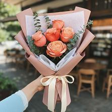 Букет цветов из:  Розы в Варна