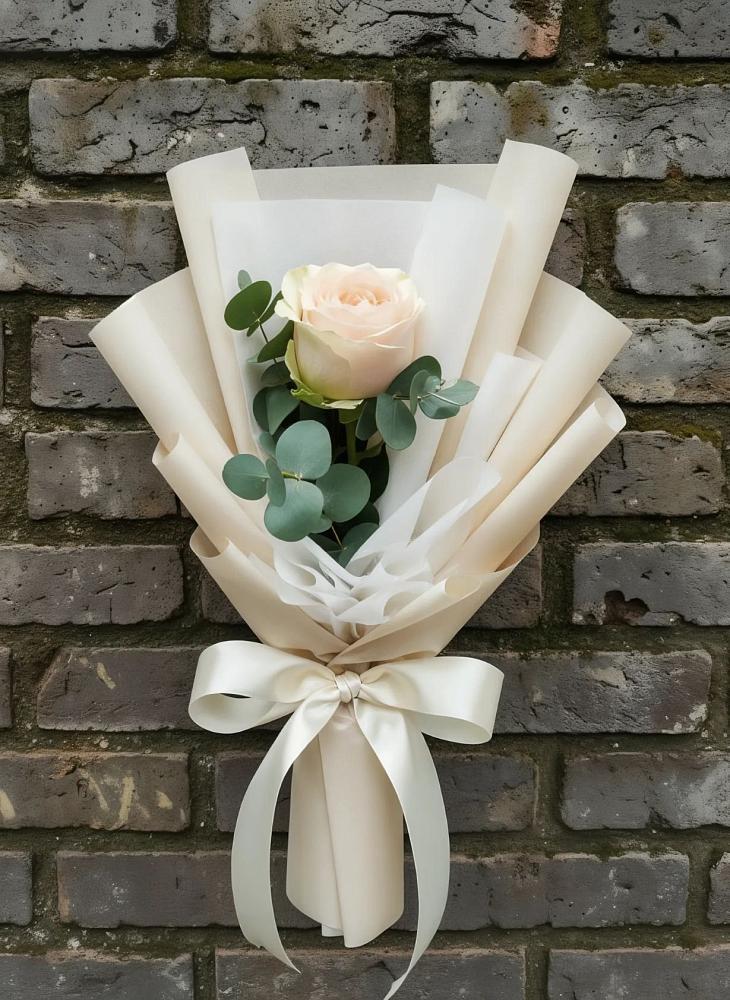 Букет цветов из: Розы в Варна