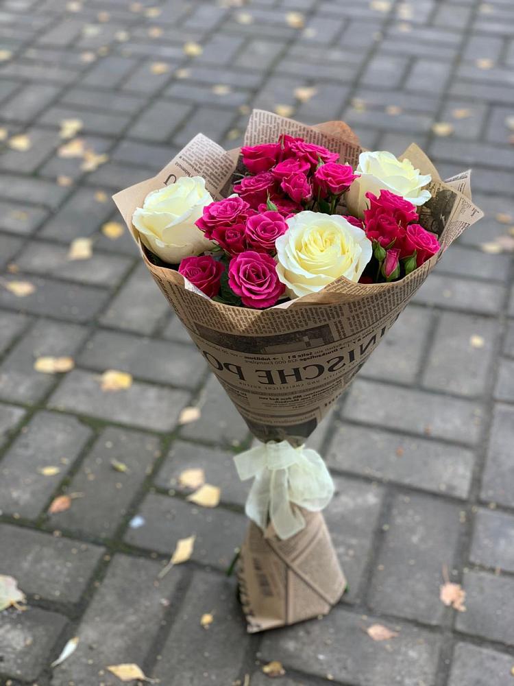 Букет цветов из: Розы в Варна